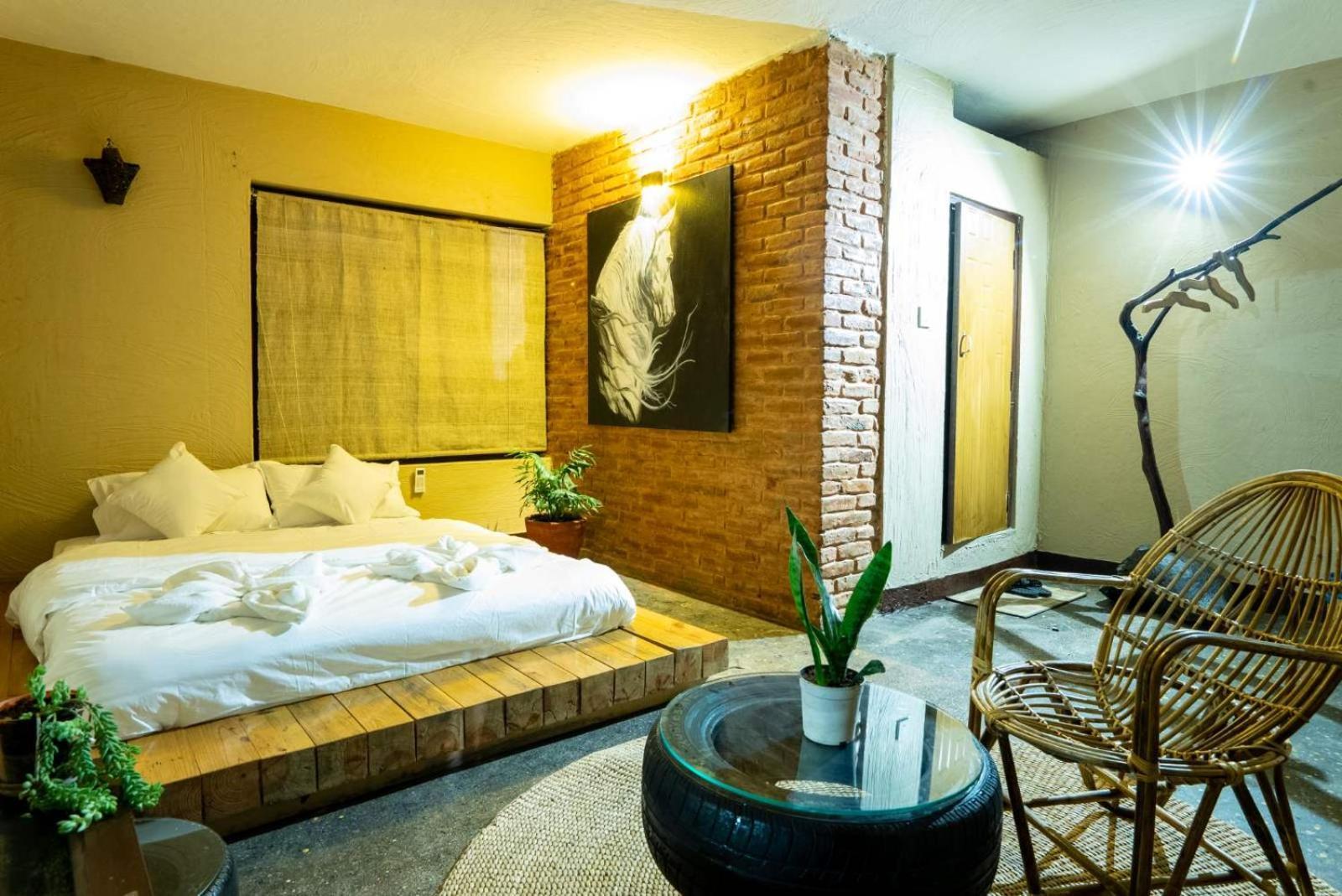 The Weavers Inn Lalitpur ภายนอก รูปภาพ